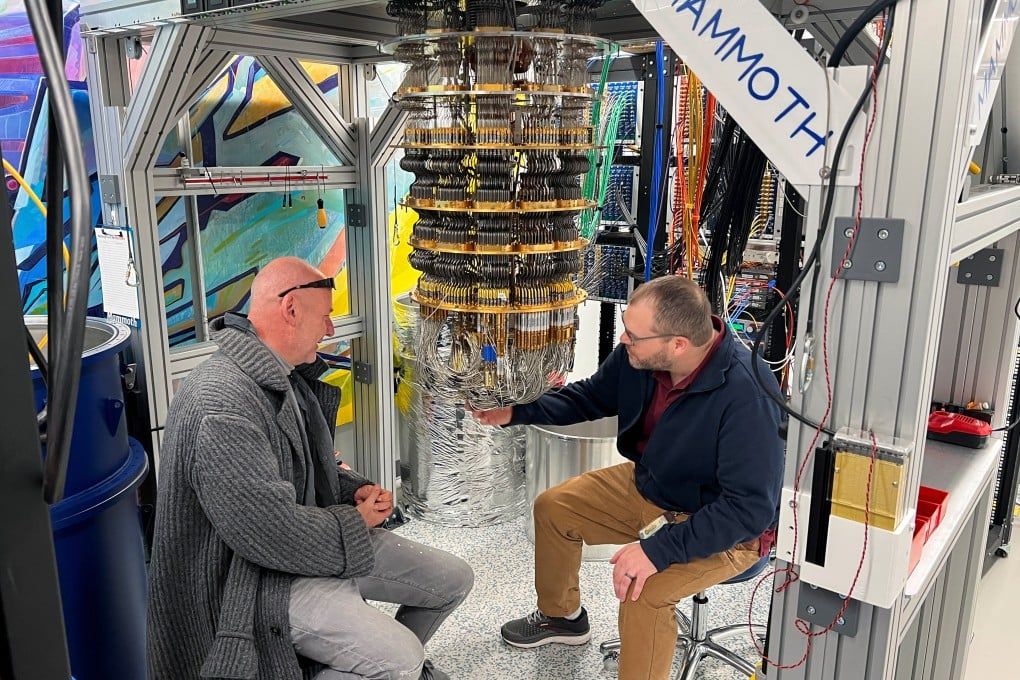 Google Willow quantum chip lab